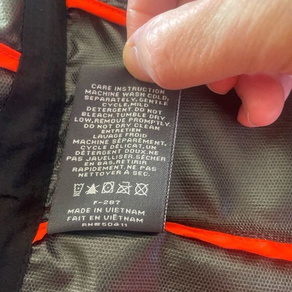 Vince Camuto Women’s Black Raincoat with White Zippers - Picture 10 of 10